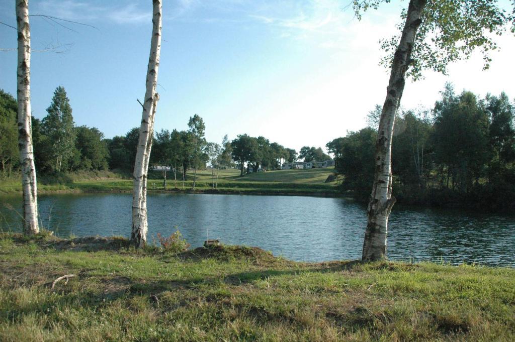 ホテルLa Lande Du Moulin Sulniac 部屋 写真